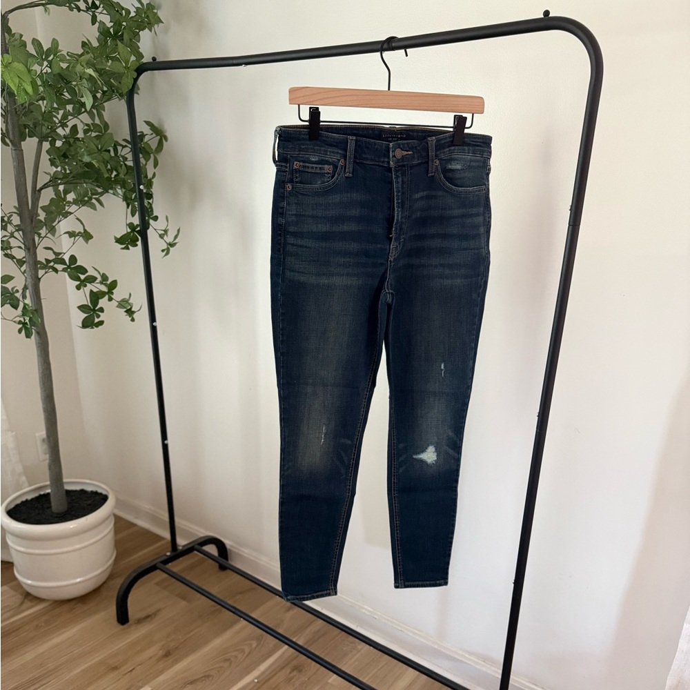 Lucky Brand Dark Blue Ankle Jeans